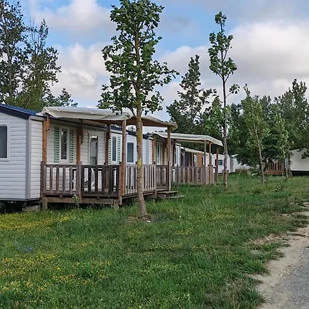 Campsite Aux 4 Vues Saint-Papoul